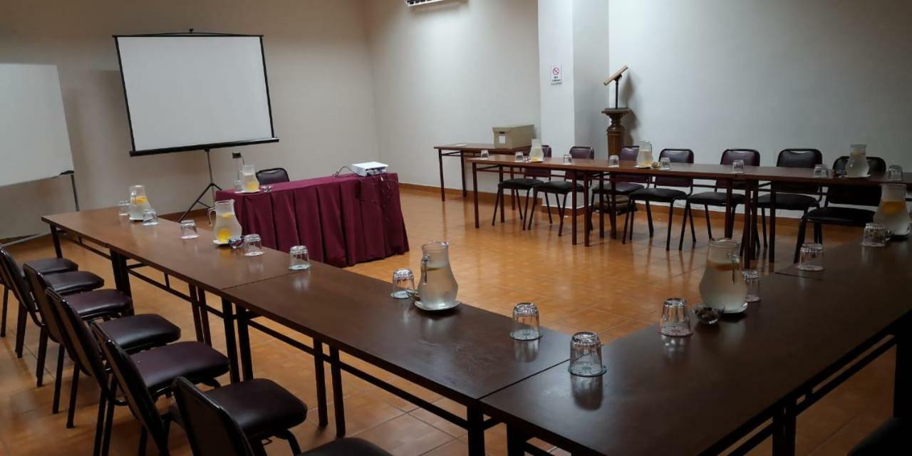 Hotel Espanol San Fernando Extérieur photo