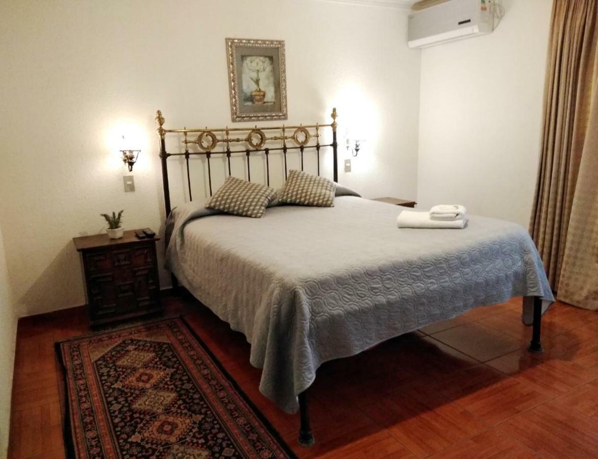 Hotel Espanol San Fernando Extérieur photo